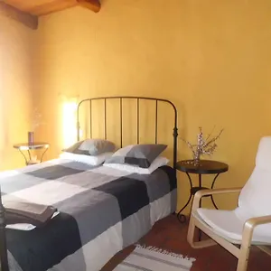 ** Pensión Casa Emilia España